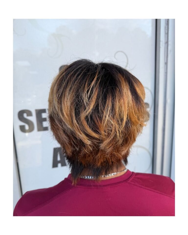 Nolas Salon